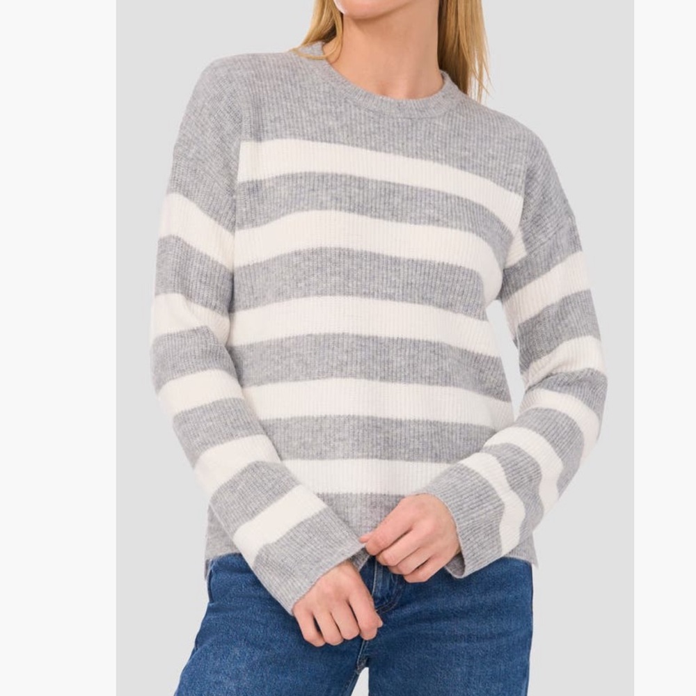 NWT Halogen Gray  Striped Sweater size XL.